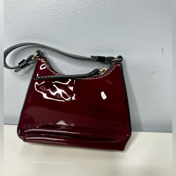 Dooney & Bourke Bitsy Mini Vintage Burgundy Bag - Picture 2 of 5